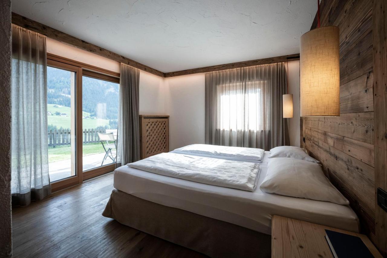 Residence Cesa Sassela โอติเซ ภายนอก รูปภาพ