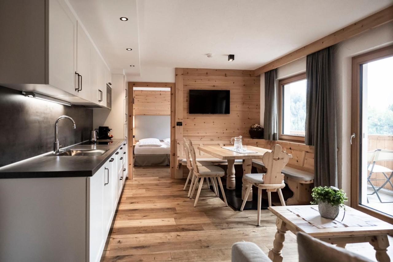 Residence Cesa Sassela โอติเซ ภายนอก รูปภาพ
